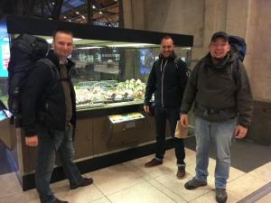 35E614B5-30E9-4F75-90E6-CC24CE613FBF